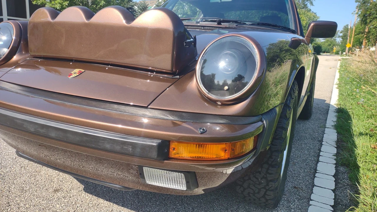 1985 Porsche 911 Carrera 3.2 - Image 29 of 31