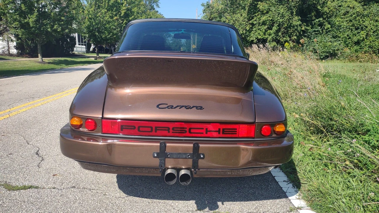 1985 Porsche 911 Carrera 3.2 - Image 7 of 31