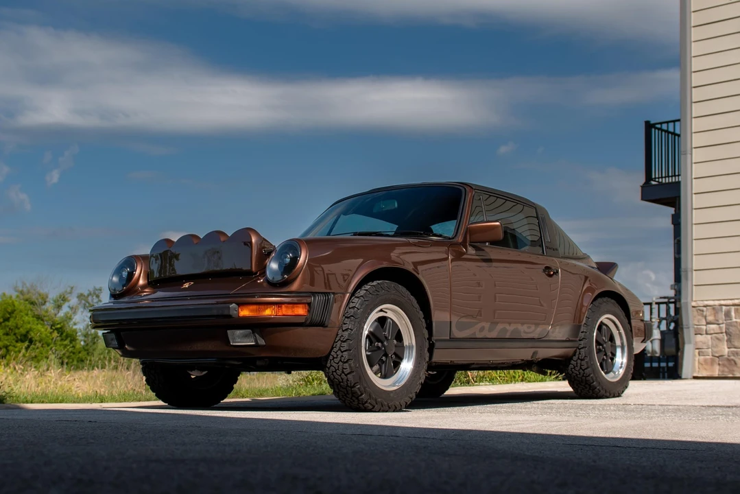 1985 Porsche 911 Carrera 3.2 - Image 4 of 31