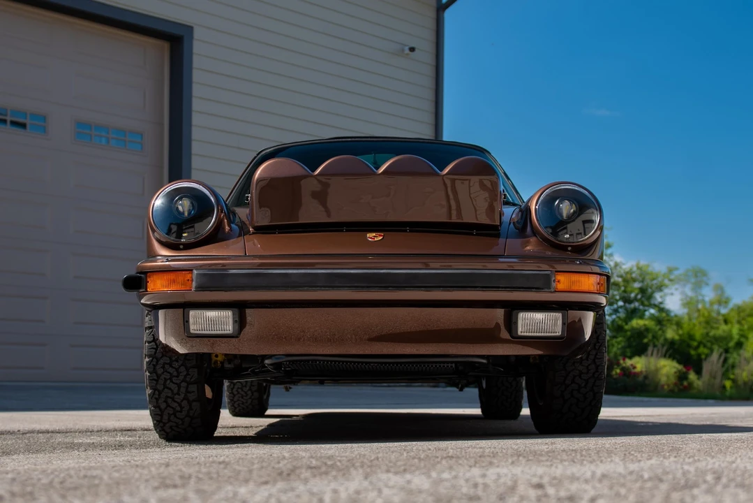1985 Porsche 911 Carrera 3.2 - Image 16 of 31