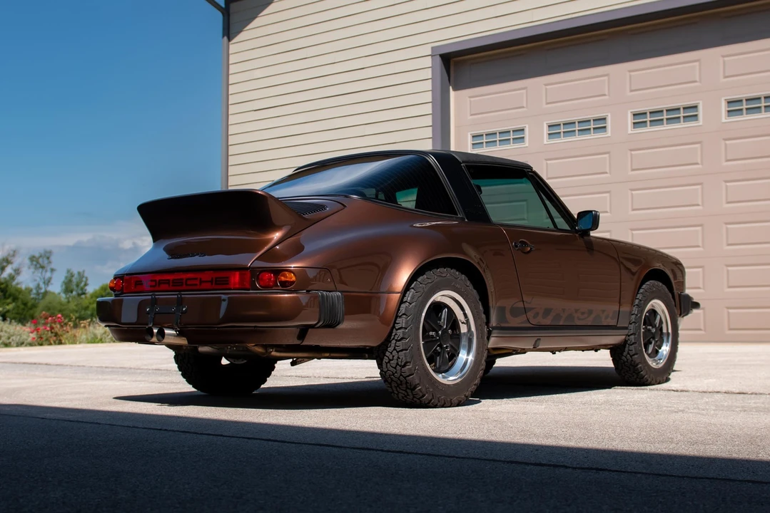 1985 Porsche 911 Carrera 3.2 - Image 21 of 31