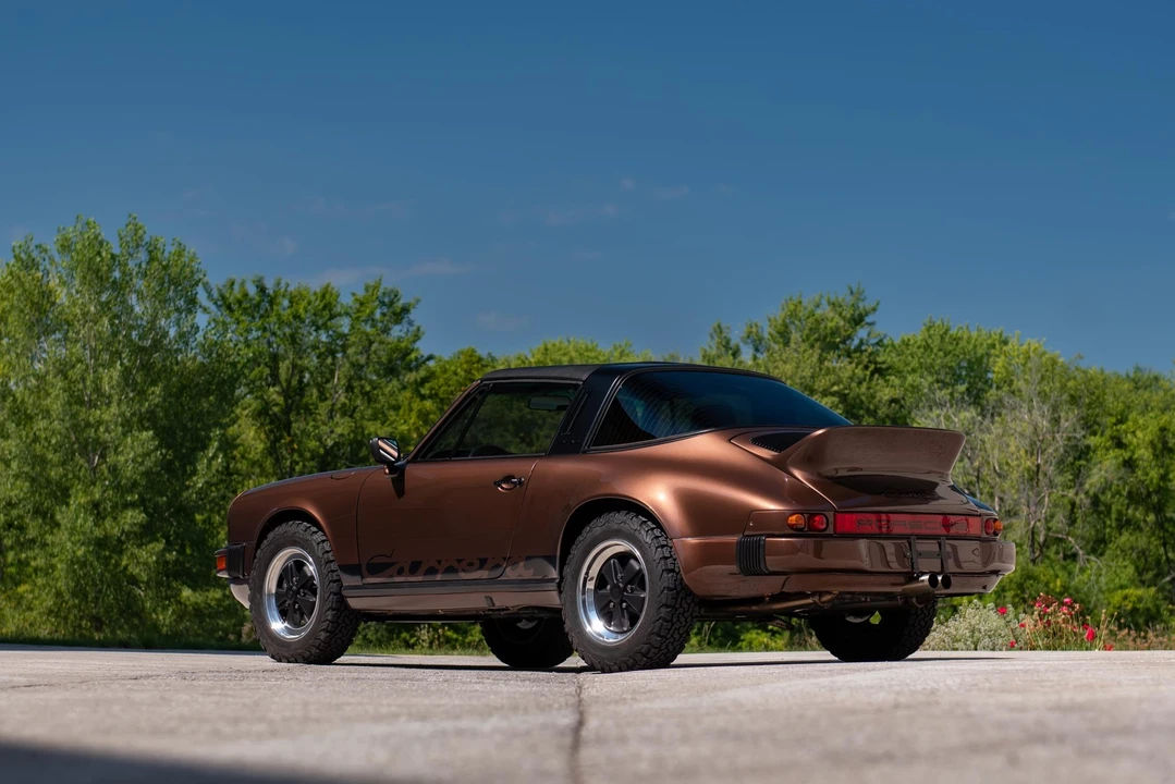 1985 Porsche 911 Carrera 3.2 - Image 7 of 31