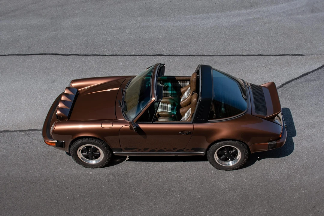 1985 Porsche 911 Carrera 3.2 - Image 25 of 31
