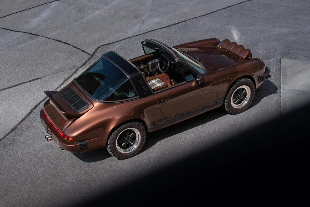 1985 Porsche 911 Carrera 3.2 - Image 27 of 31