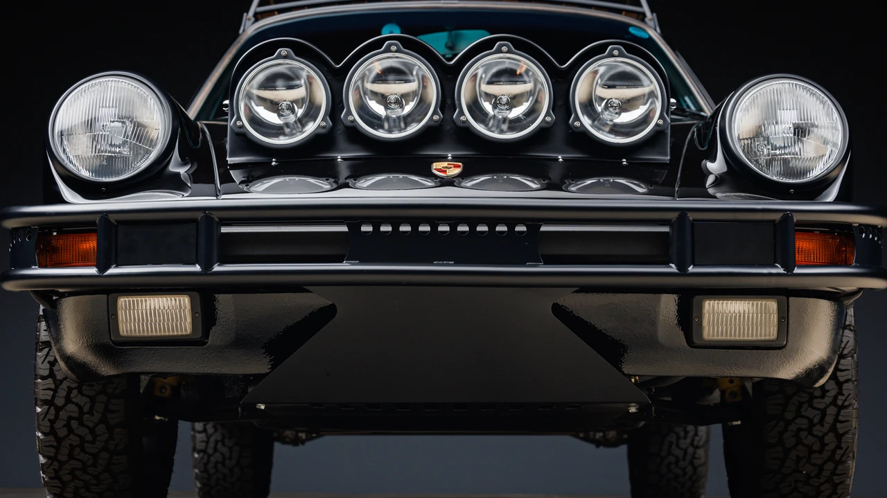 1986 Porsche 911 Carrera 3.2 - Image 29 of 31