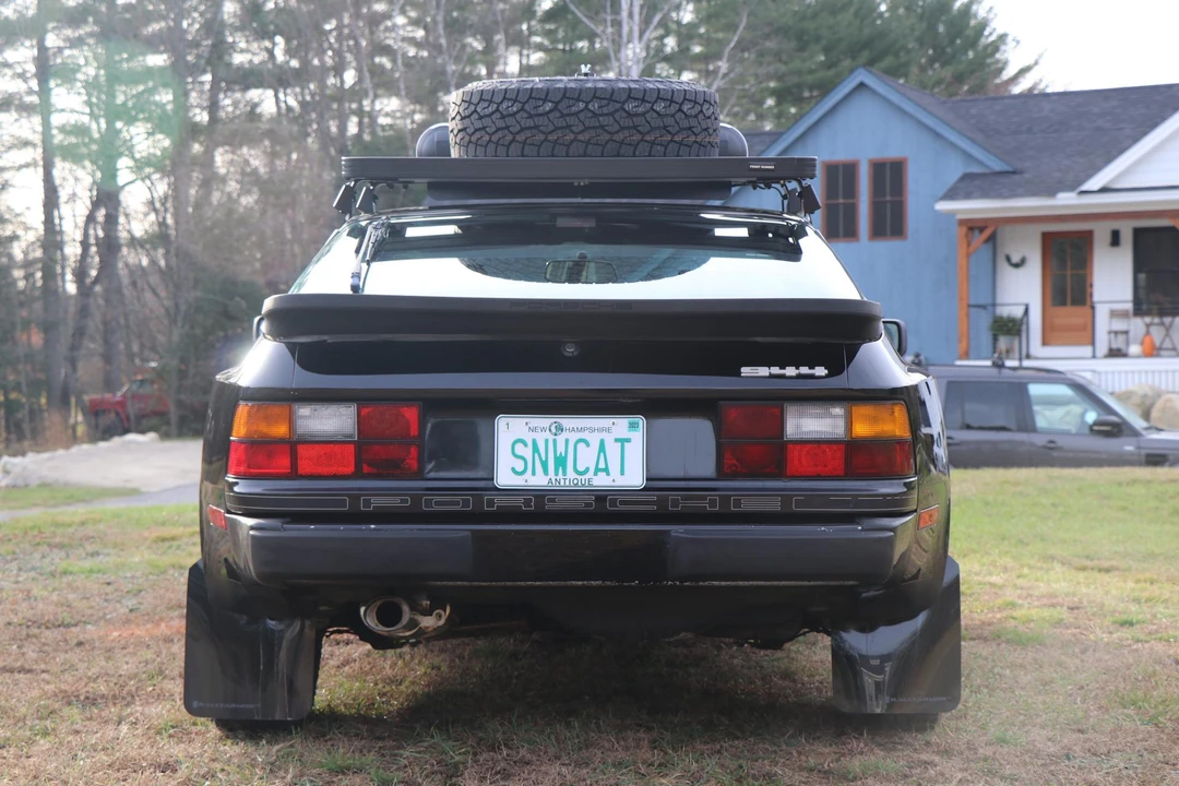 1986 Porsche 944 - Image 9 of 31