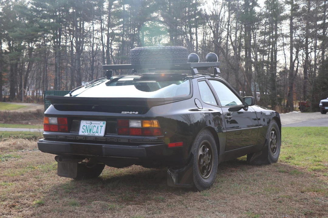1986 Porsche 944 - Image 8 of 31