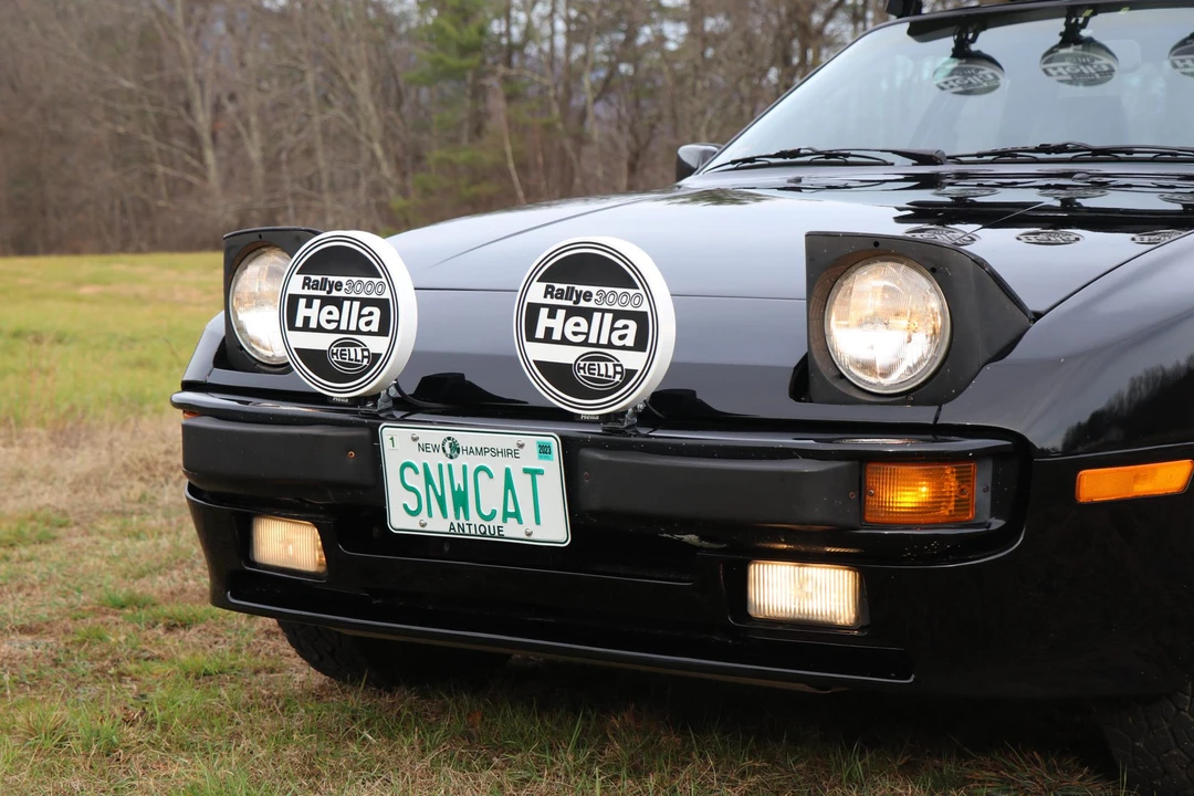 1986 Porsche 944 - Image 18 of 31
