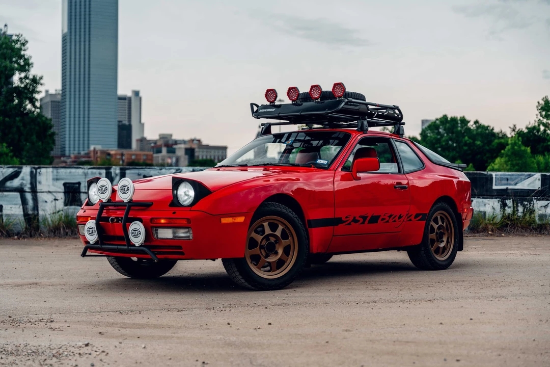 1986 Porsche 944 Turbo - Image 2 of 31