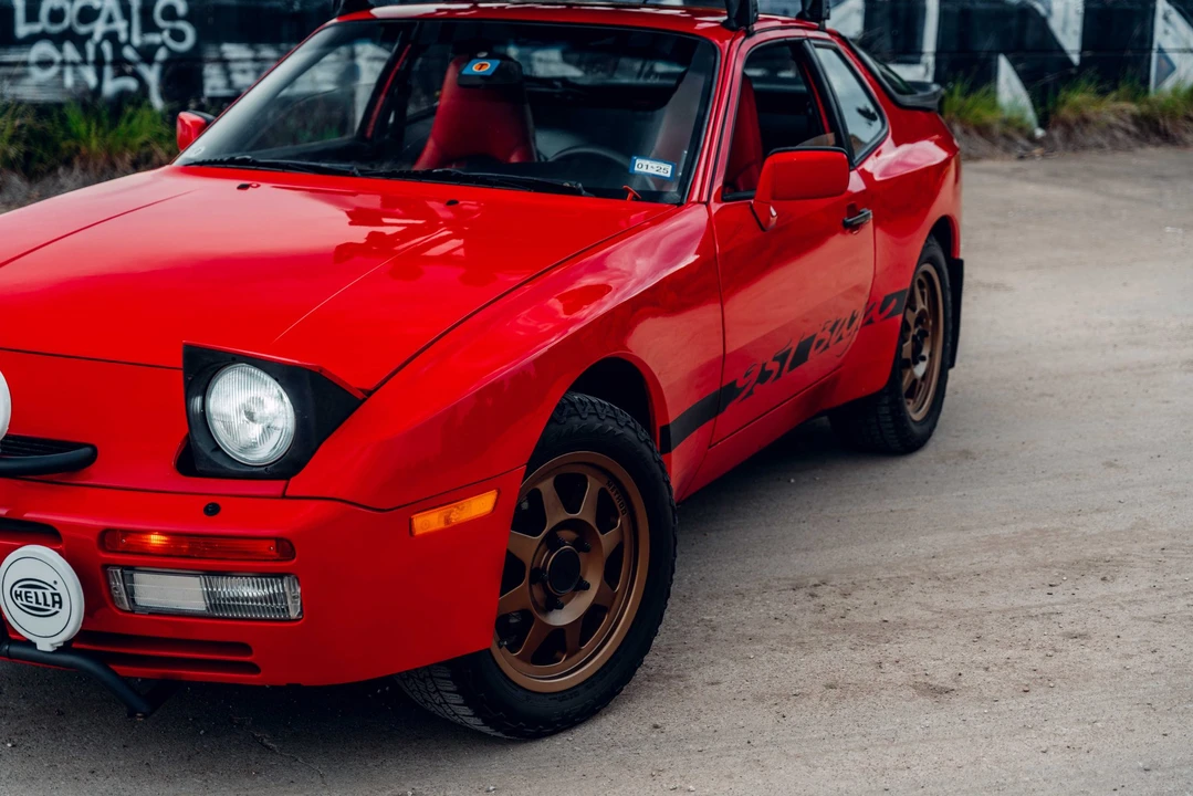 1986 Porsche 944 Turbo - Image 13 of 31