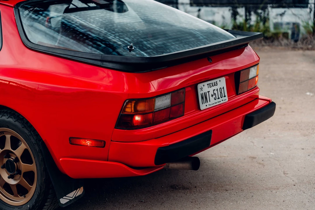 1986 Porsche 944 Turbo - Image 21 of 31