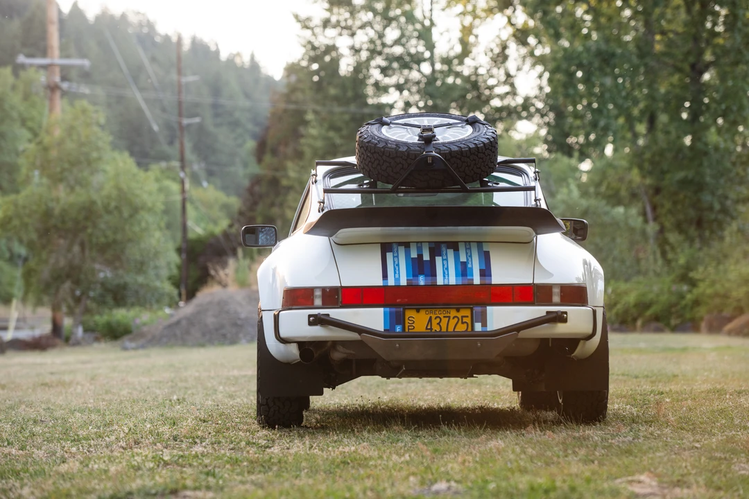 1987 Porsche 911 Carrera 3.2 - Image 17 of 31