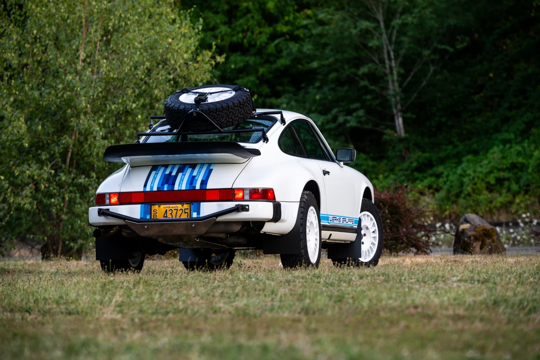 1987 Porsche 911 Carrera 3.2 - Image 16 of 31