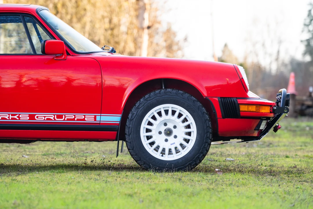 1987 Porsche 911 Carrera 3.2 - Image 28 of 31