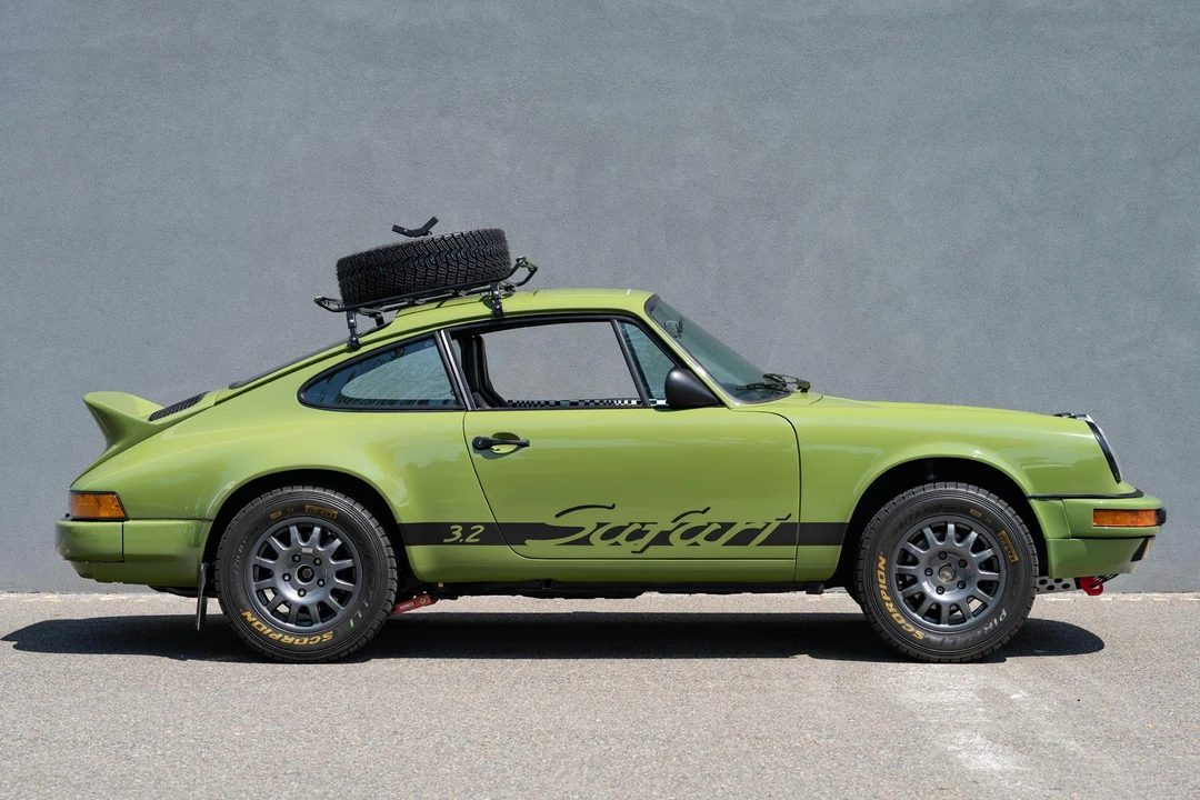 1988 Porsche 911 Carrera 3.2 - Image 2 of 31
