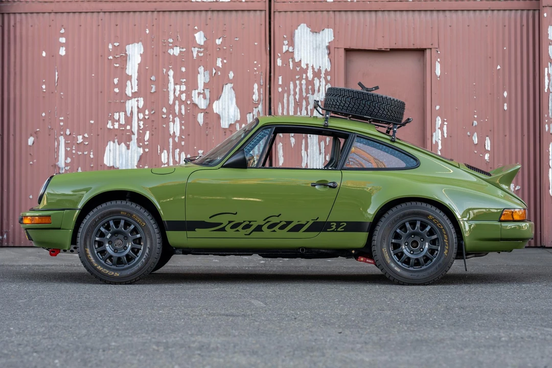1988 Porsche 911 Carrera 3.2 - Image 6 of 31