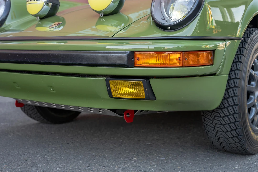 1988 Porsche 911 Carrera 3.2 - Image 20 of 31