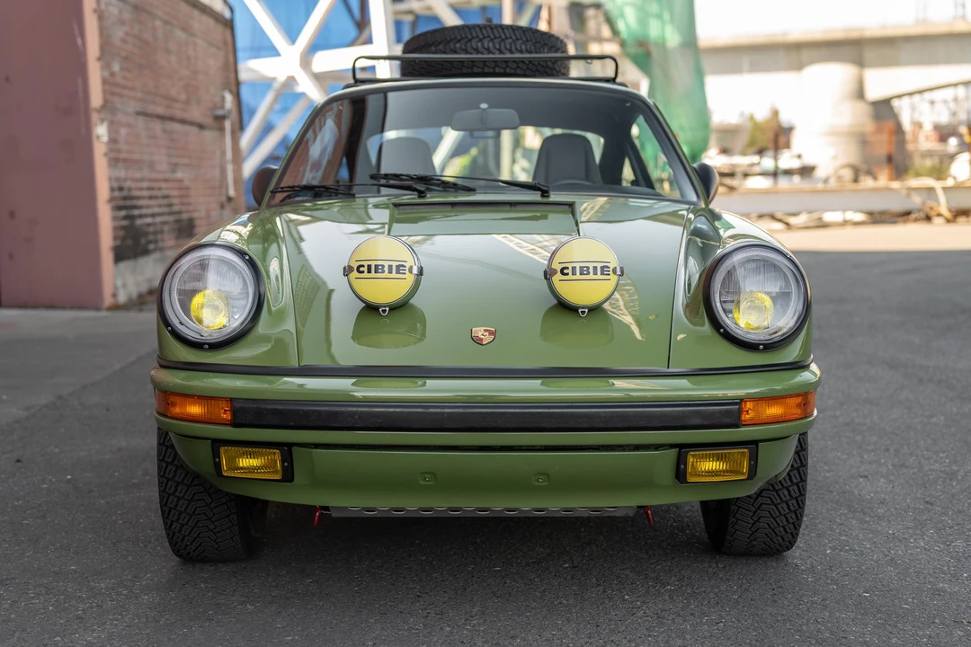 1988 Porsche 911 Carrera 3.2 - Image 13 of 31