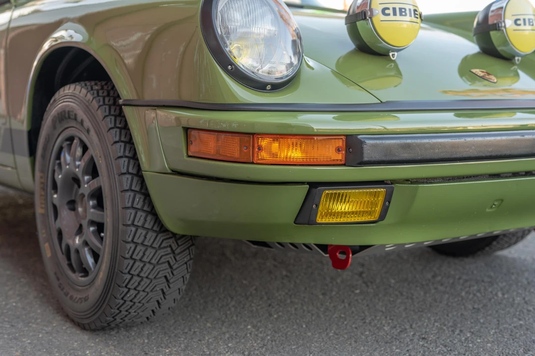 1988 Porsche 911 Carrera 3.2 - Image 21 of 31