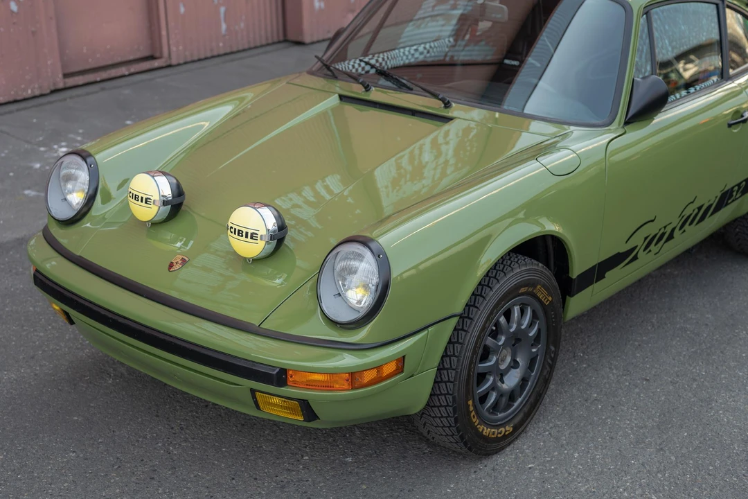 1988 Porsche 911 Carrera 3.2 - Image 19 of 31