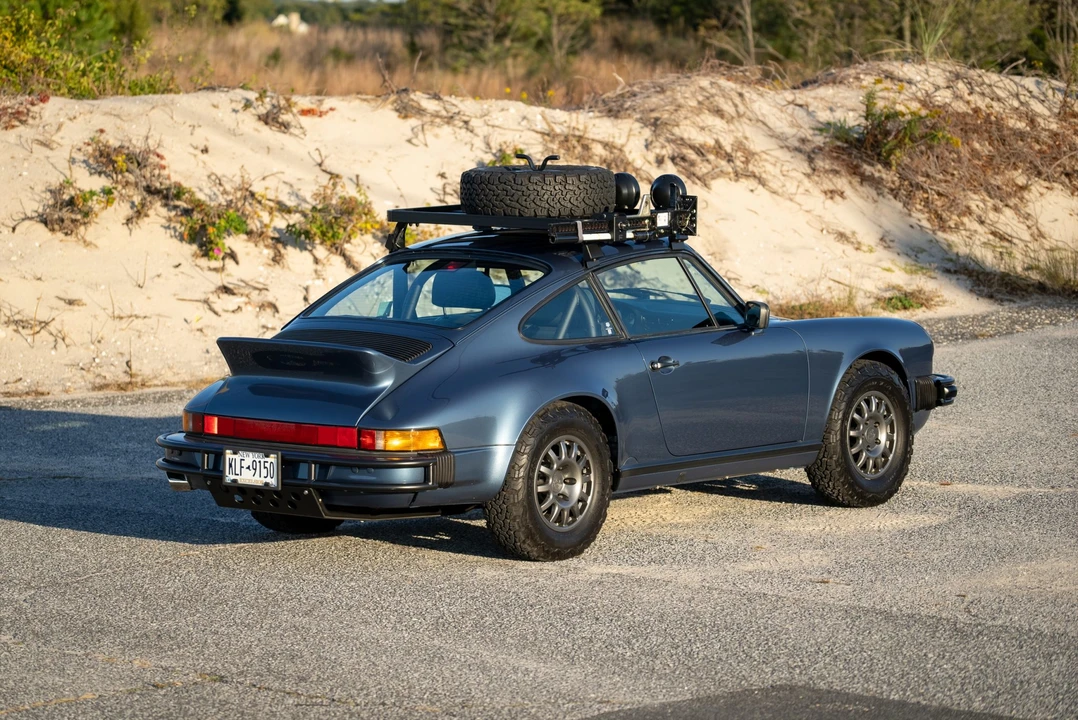 1988 Porsche 911 Carrera 3.2 - Image 11 of 31