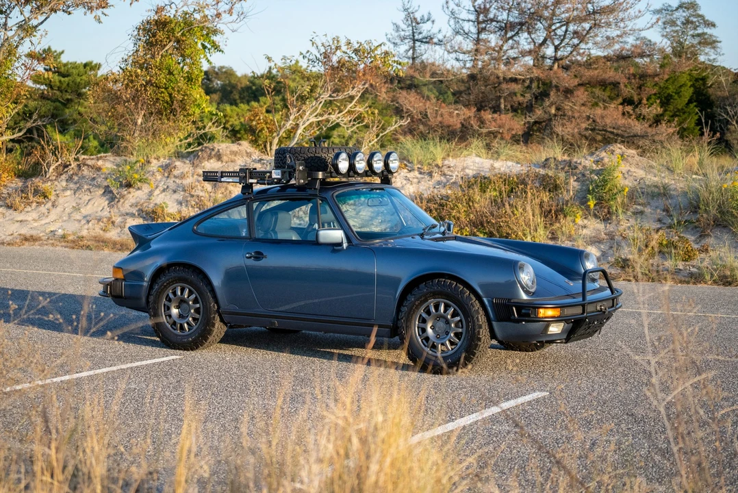 1988 Porsche 911 Carrera 3.2 - Image 16 of 31