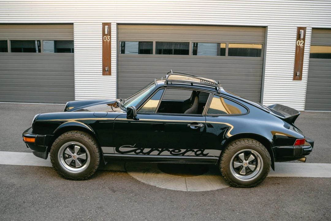 1988 Porsche 911 Carrera 3.2 - Image 14 of 31