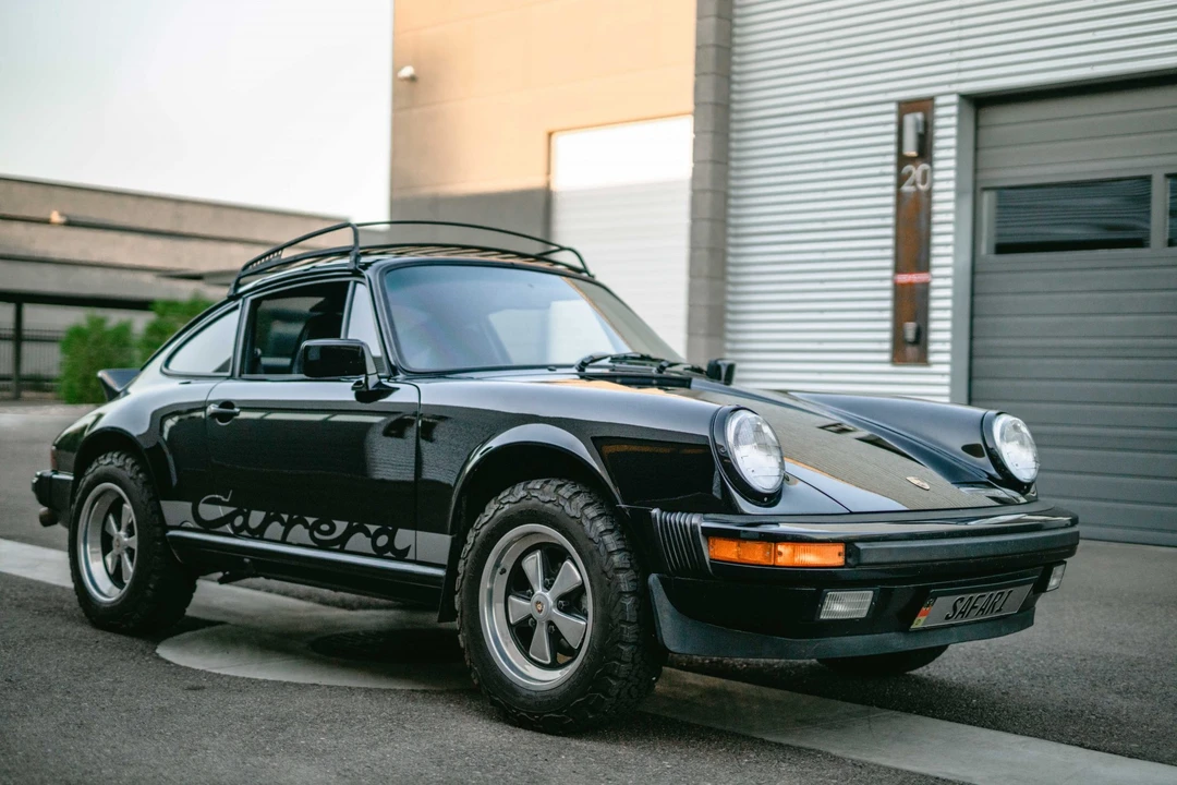 1988 Porsche 911 Carrera 3.2 - Image 30 of 31