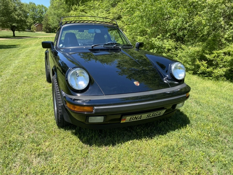 1988 Porsche 911 Carrera 3.2 - Image 18 of 31