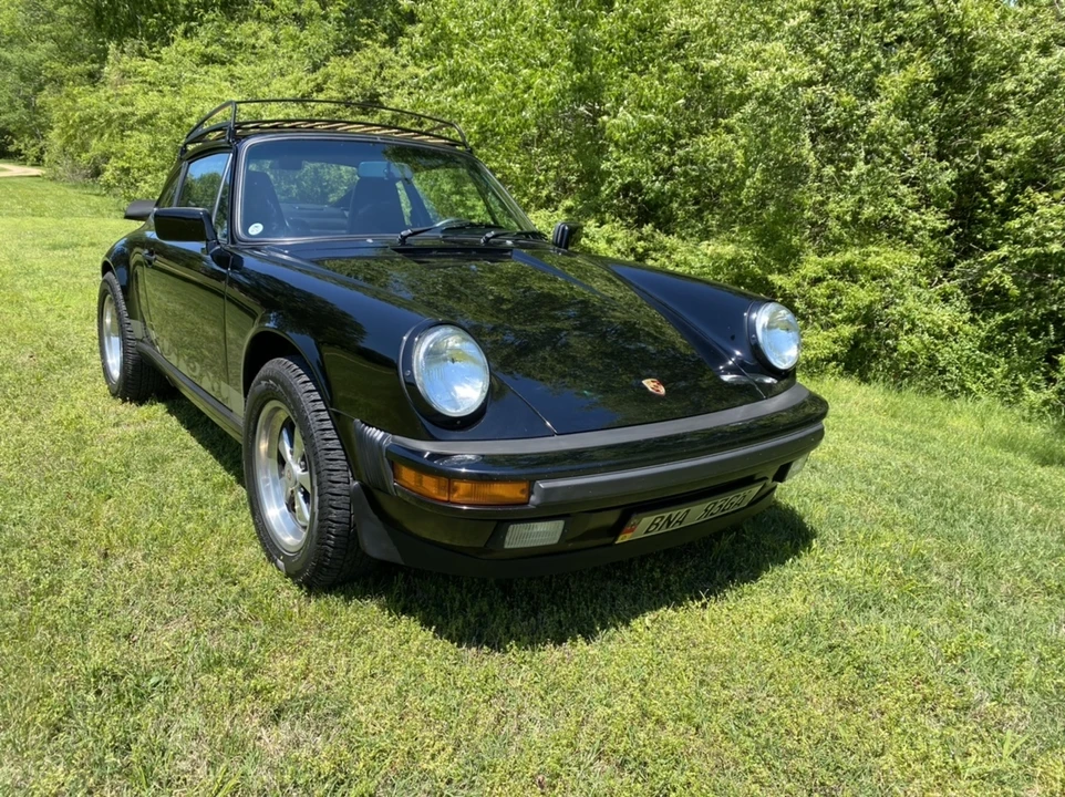 1988 Porsche 911 Carrera 3.2 - Image 14 of 31