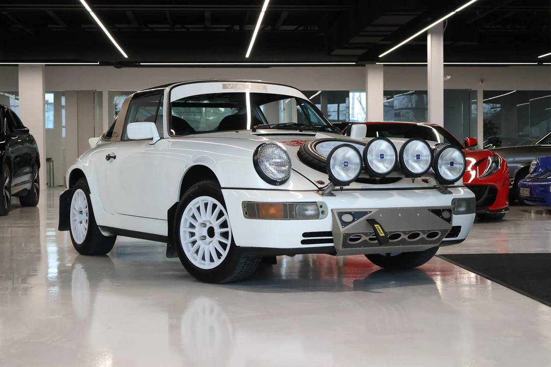 1990 Porsche 964 Carrera - Image 10 of 31