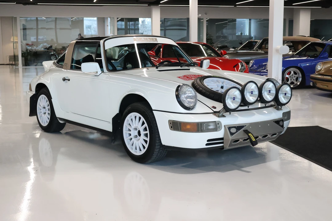1990 Porsche 964 Carrera - Image 9 of 31