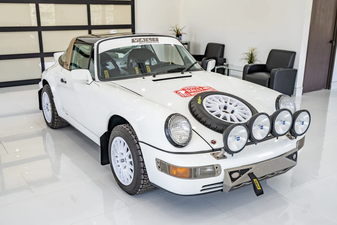 1990 Porsche 964 Carrera - Image 10 of 31