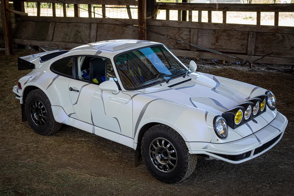 1991 Porsche 964 Carrera 4 - Image 23 of 31