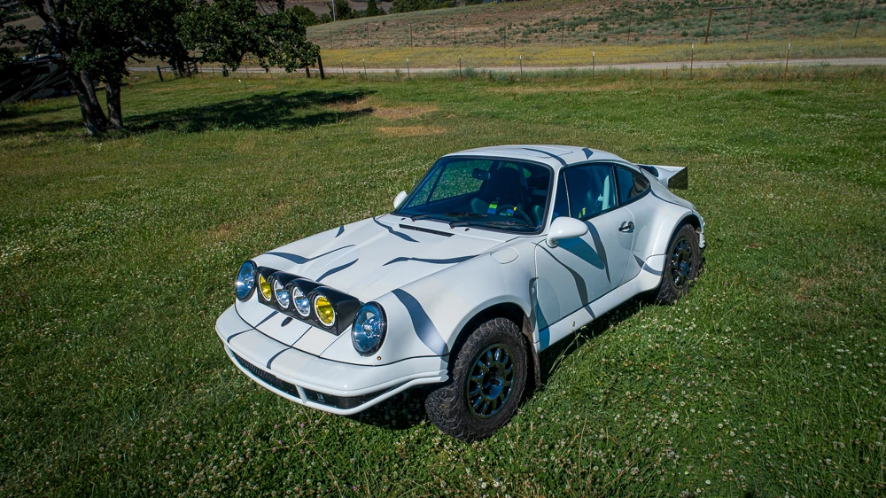 1991 Porsche 964 Carrera 4 - Image 8 of 31