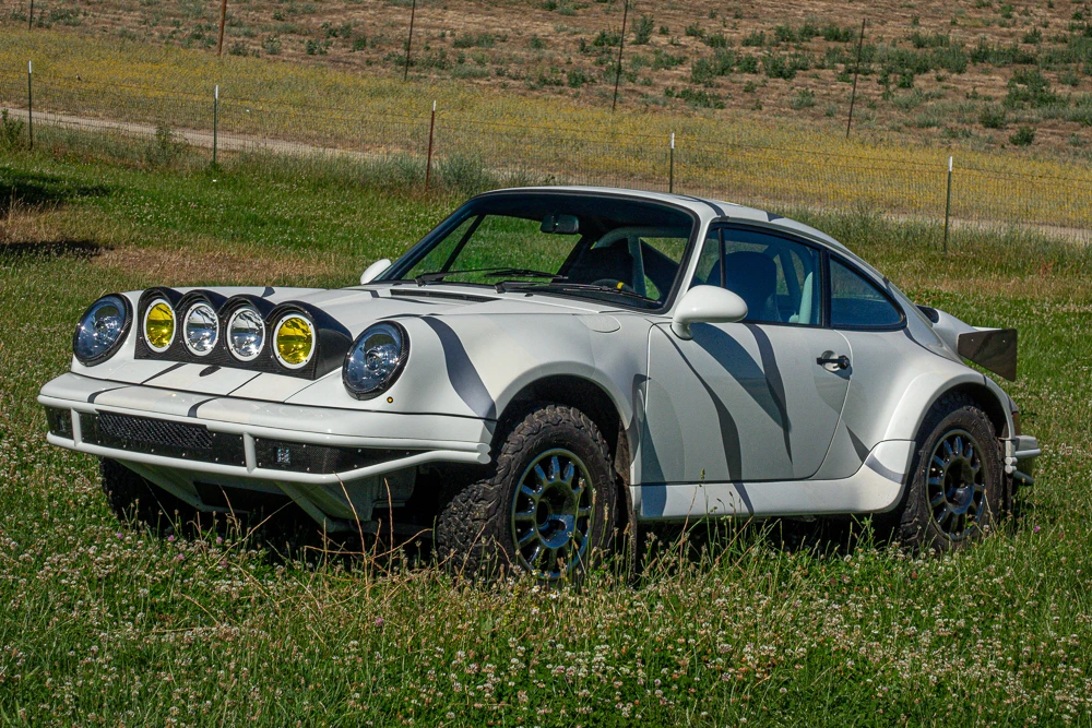 1991 Porsche 964 Carrera 4 - Image 12 of 31