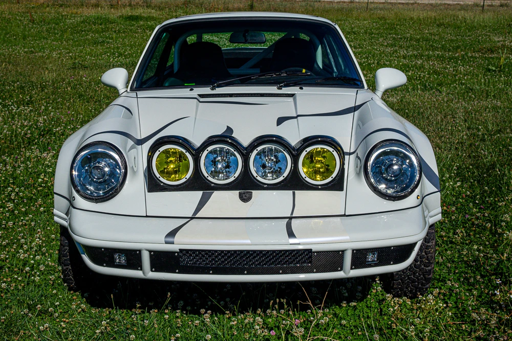 1991 Porsche 964 Carrera 4 - Image 2 of 31
