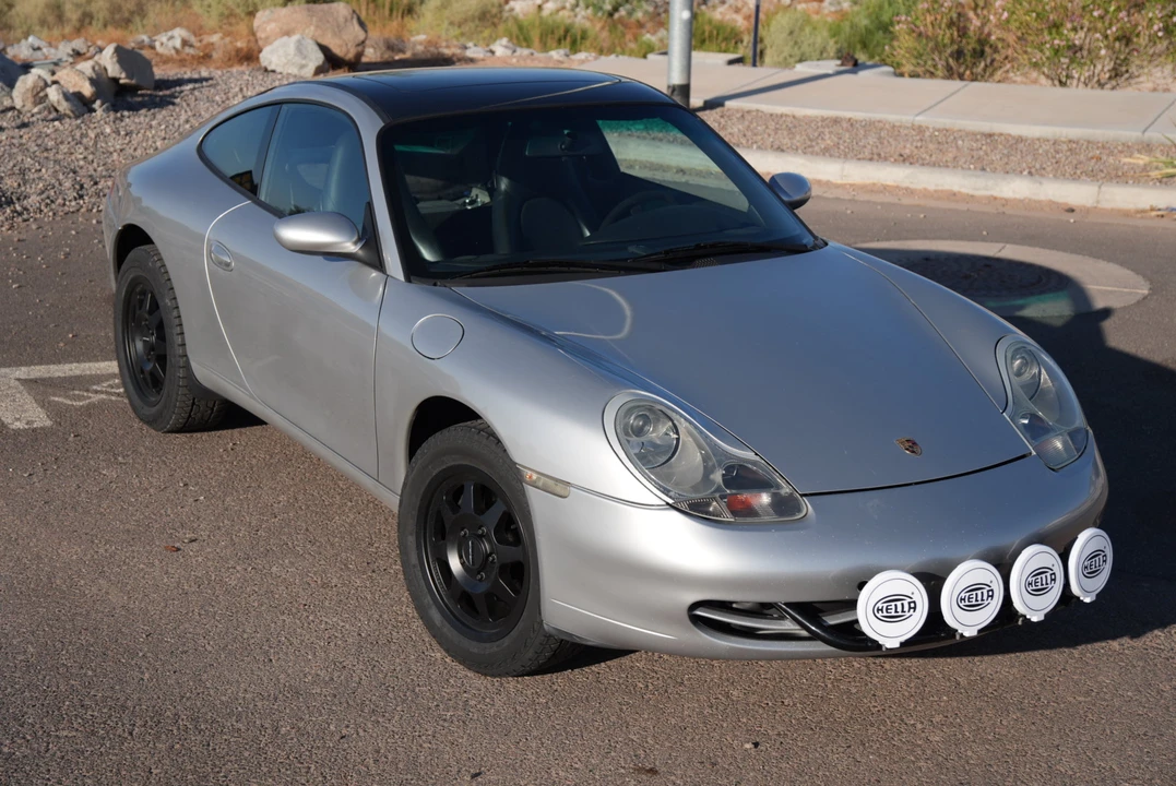 1999 Porsche 996 Carrera - Image 25 of 31