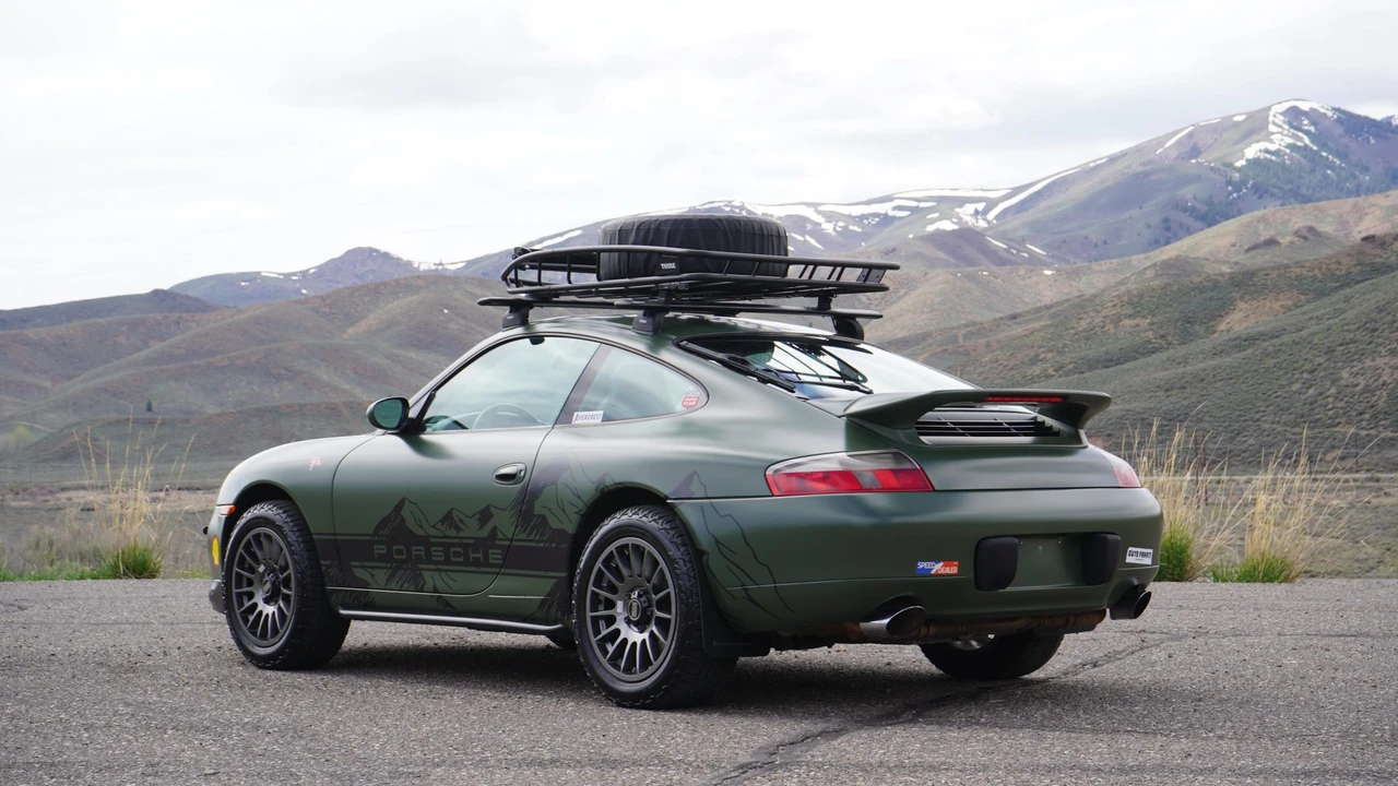2001 Porsche 996 Carrera - Image 3 of 31