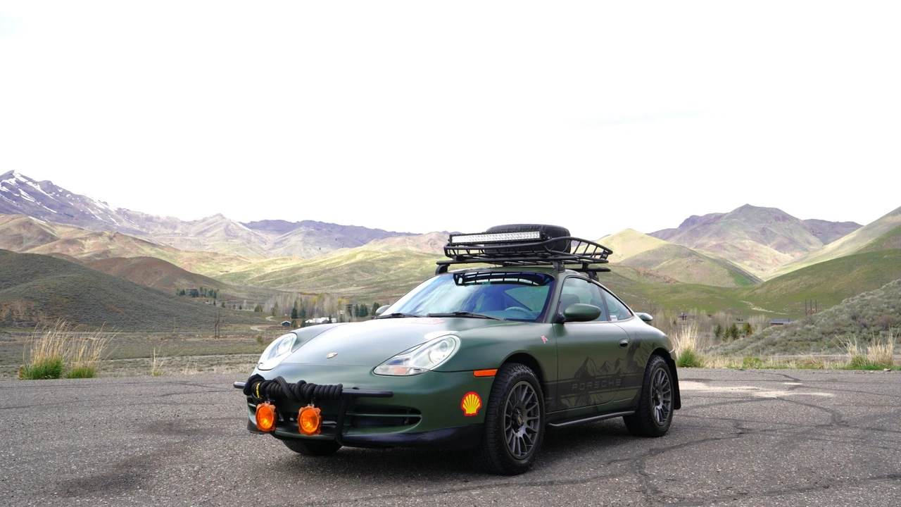 2001 Porsche 996 Carrera - Image 16 of 31