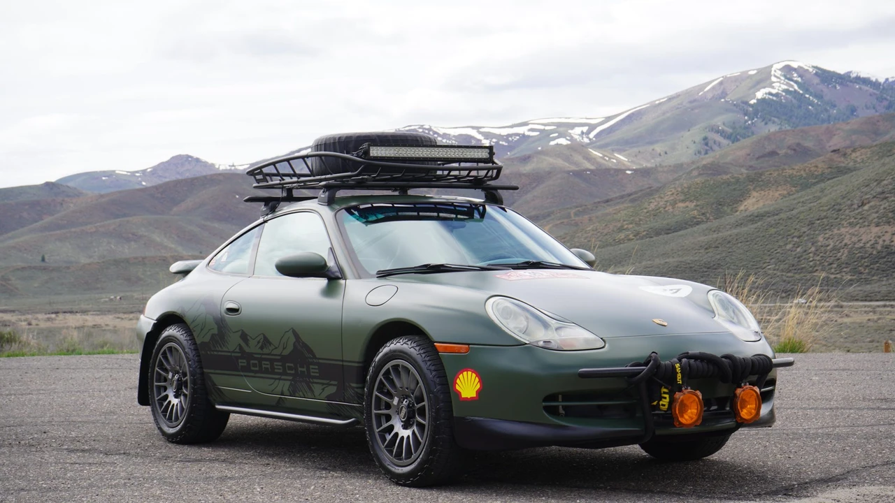2001 Porsche 996 Carrera - Image 12 of 31