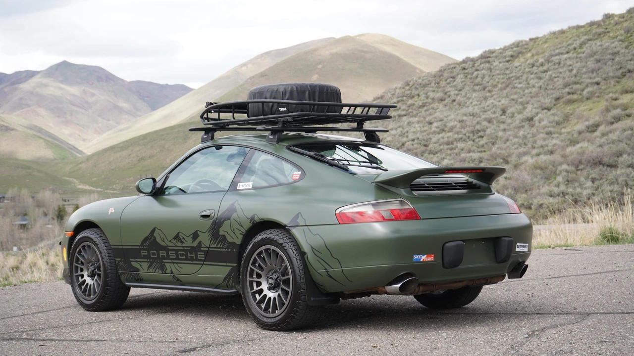 2001 Porsche 996 Carrera - Image 4 of 31