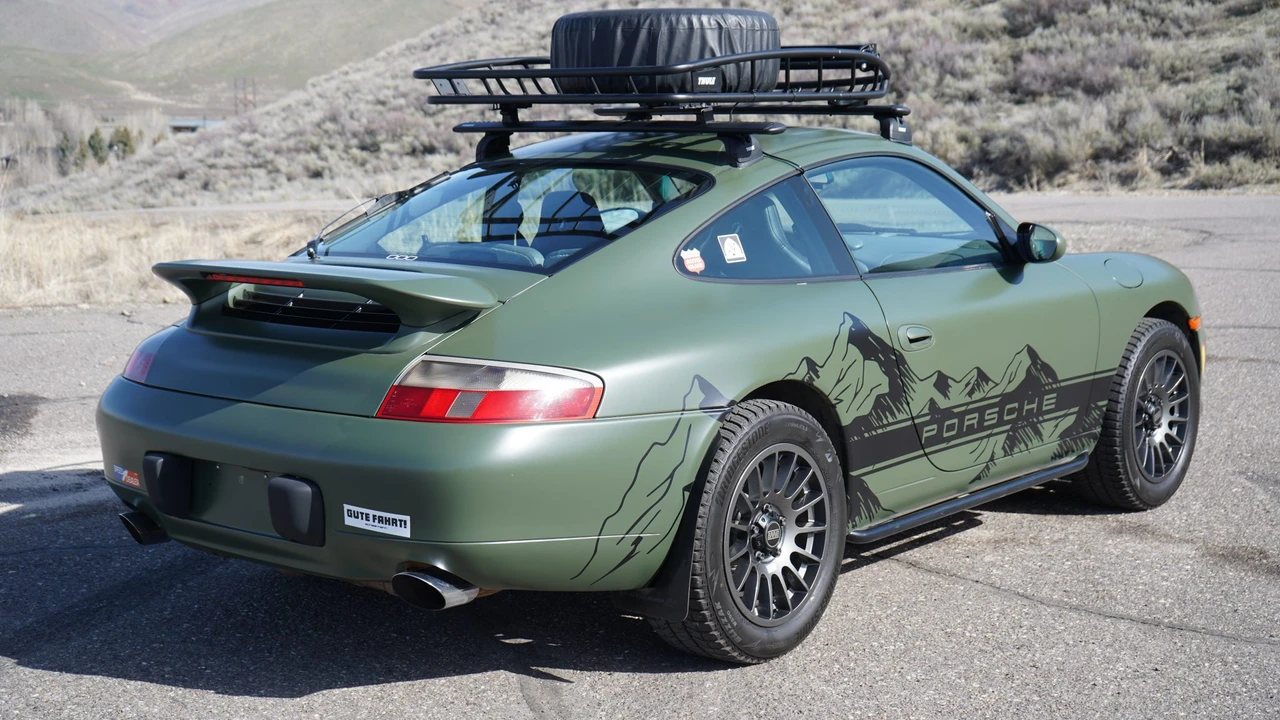 2001 Porsche 996 Carrera - Image 25 of 31