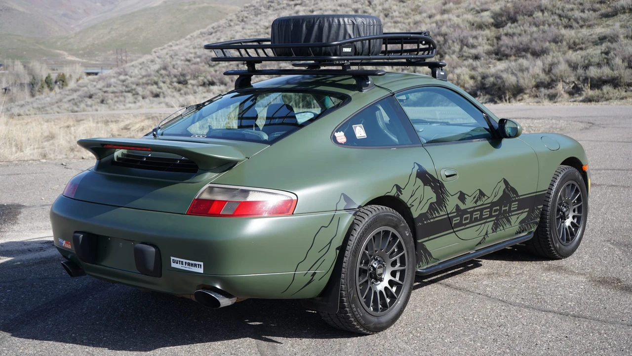 2001 Porsche 996 Carrera - Image 24 of 31