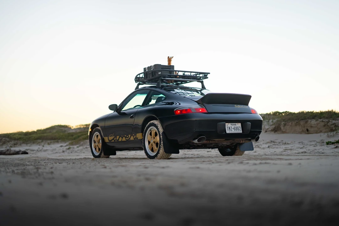 2001 Porsche 996 Carrera - Image 13 of 31