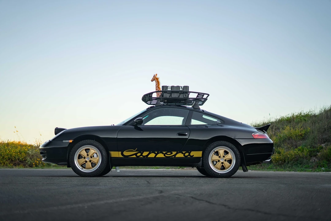 2001 Porsche 996 Carrera - Image 12 of 31