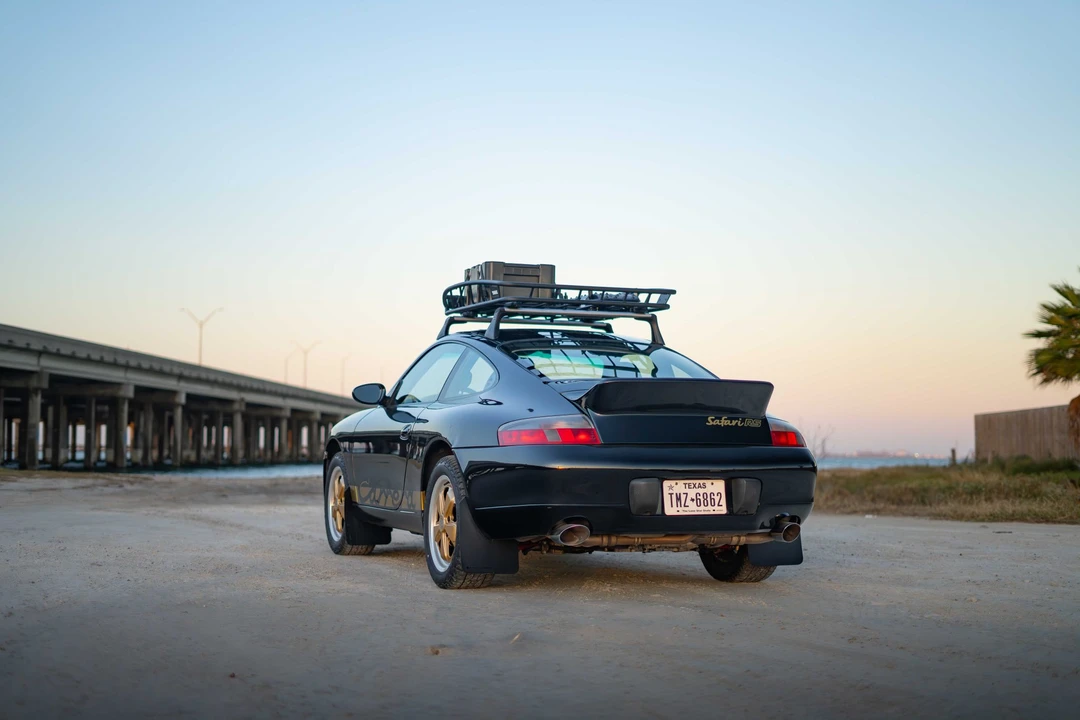 2001 Porsche 996 Carrera - Image 25 of 31