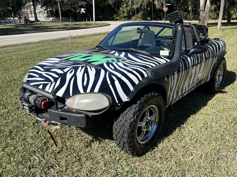 2005 Mazda NB MX-5 Miata - Image 17 of 31