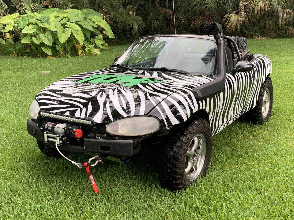 2005 Mazda NB MX-5 Miata - Image 3 of 31