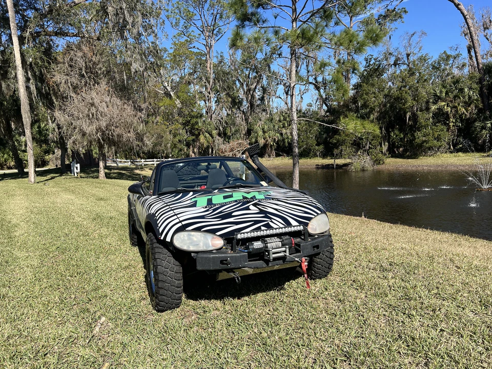 2005 Mazda NB MX-5 Miata - Image 12 of 31